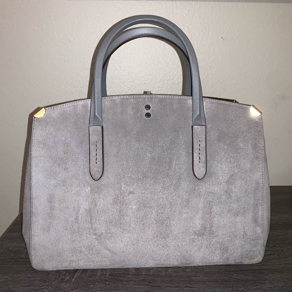 Coach Cooper - Picture 2 of 4